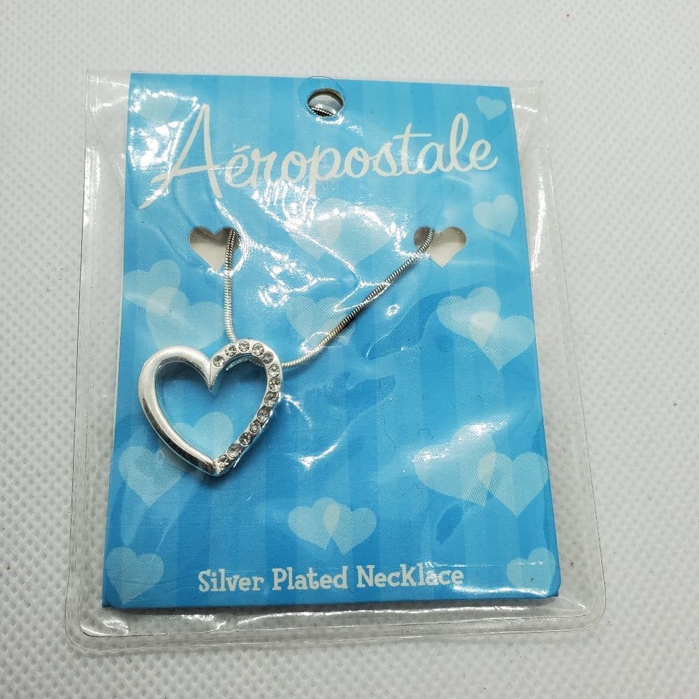 NWT Aeropostale Silver Plated Heart Necklace